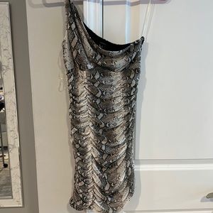 Forever 21 black and white snakeskin dress